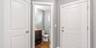 Updated 3 bedroom, 2.5 bath home in Tacoma! Gallery 4