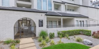 Axis Waterfront Gallery 23