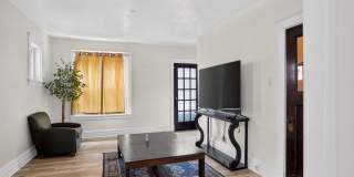 Spacious 1BR Condo in Saint Louis Gallery 1