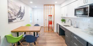 Huntcliff Gallery 20