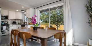 60206 Latham Gallery 4