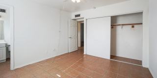 Charming East Tucson 3BR/2BA Rental Home with Covered Patio & Carpet-Free Interior (85748) Gallery 7