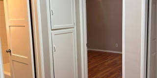 6607 Aura Gallery 13