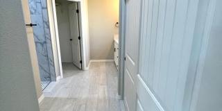 Beautiful 3 Bedroom Home on Desert Lakes Golf Course! Gallery 33