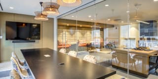Spinnaker Bay at Harbor East Gallery 13