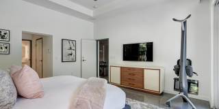 717 NE 1st Court Gallery 28