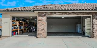 4 Bed, 3 Bath, 3 Car Garage for rent. Small Dog Allowed Gallery 50