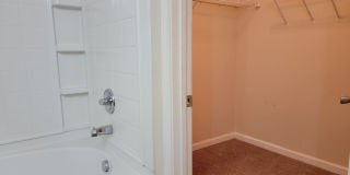 Newer Ranch Style Home w/Fireplace, Trey Ceilings and Black Appliances - Total Electric Gallery 20