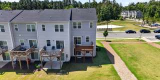 Available Now – 3-Bedroom End-Unit Townhome with 1-Car Garage in Townes at Courtney Creek, Durham Gallery 59
