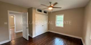 TOTALLY RENOVATED 3 BEDROOM HOUSE MINUTES FROM NEW SMOKIES STADIUM!! Gallery 10