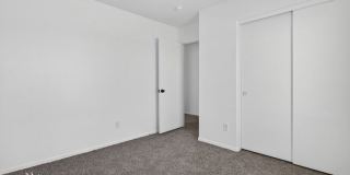 24011 North Cargo Avenue Gallery 21