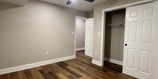 615 N. Calhoun Street Gallery 22