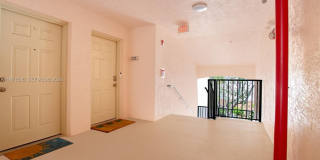 2009 SE 10th Ave Gallery 32