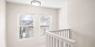 4 Bedroom Home Close to Downtown Gallery 17