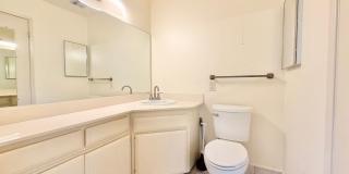 AVAILABLE NOW!! 3 Bedroom 2.5 Bathroom House in Palm Springs! Gallery 13