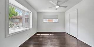 23008 Hamlin St Gallery 19