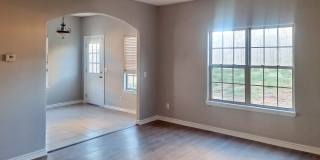 605 Sw Loudon Dr Gallery 2