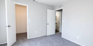 Emerald Apartments Gallery 40