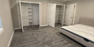 Gorgeous 6-bedroom, 4-bathroom with a large garage Salem Gallery 20