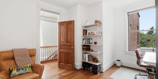 210 8TH Street SE Gallery 28