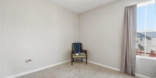 726 W 35th Street Gallery 26