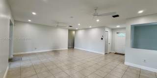 7711 SW 131st Ave Gallery 13