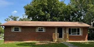 740 Haywood Dr Gallery 1