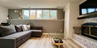 Recently Remodeled 4 Bedroom Home Gallery 12