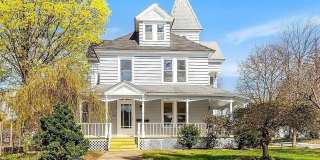 Spacious 6BR Duplex in Athol Gallery 1