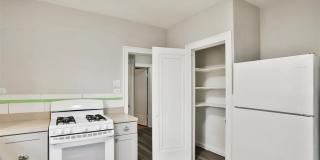 7125 Dartmouth Avenue Gallery 21