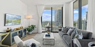 Veneto Las Olas Gallery 10