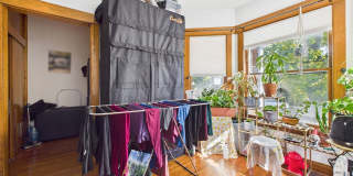 4318 North Albany Avenue Gallery 1