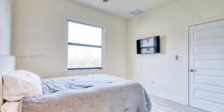 7831 NW 104th Ave 7831 NW 104th Ave Gallery 1