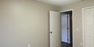 101 Summer Place Gallery 11