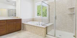 Solar Home Spacious 5-Bedroom in Blackstone with Resort Style Amenities Gallery 19