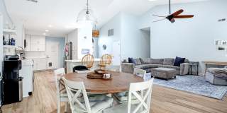 Fully Furnished Coastal Retreat Near Wrightsville Beach in Desirable Masonboro Neighborhood Gallery 13