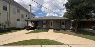 3512 LAKE VILLA Drive Gallery 1
