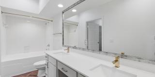 Jackson Hill Gallery 10