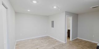 The Hedge Apartments Gallery 23