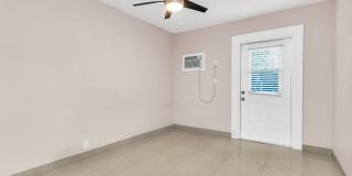 817 NE 19th Avenue Gallery 42