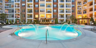 AMLI North Point Gallery 15