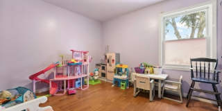 1024 East Blancke Street Gallery 1
