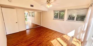 Spacious 3BR Single-Story Residence | Central Air, Fireplace, Private Backyard Retreat Gallery 16