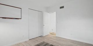 ALL UTILITIES, WIFI AND FURNITURE INCLUDED!! Beautiful Fully Furnished Home with Upgrades & Community Amenities! Gallery 18