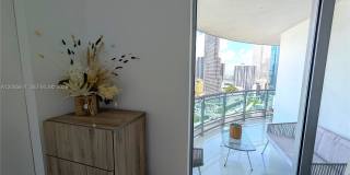 350 South Miami Avenue Gallery 7
