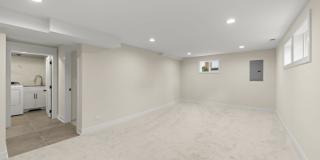 285 Hill Avenue Gallery 12