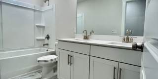 5 Bed, 3.5 Bath Home w/ 2 Car Garage in Harvest Point Gallery 29