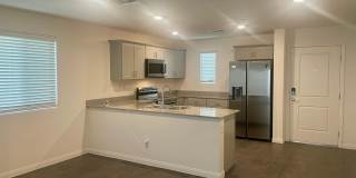 3 bed 2 bath 2 car garage Townhome "On the Strip" South Las Vegas Blvd Gallery 10