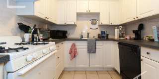 60 Thatcher St #3C Brookline MA 02446 Gallery 9
