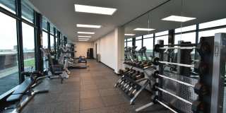 3833 N Broadway Gallery 391